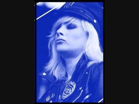 The Sounds – Dance With Me