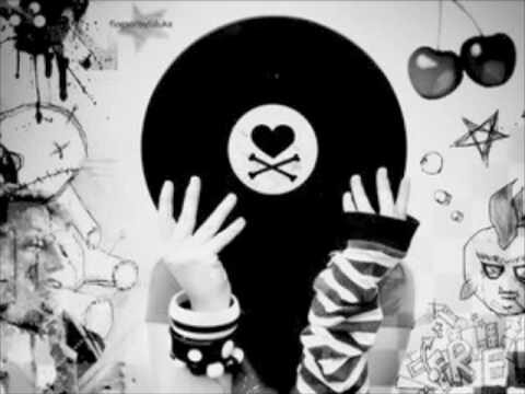 Poe – Could’ve Gone Mad Lyrics