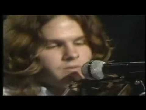 America – Lonely People