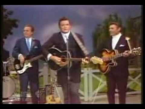 Johnny Cash – Ring of Fire