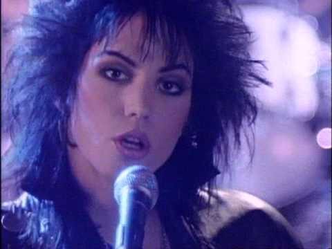 Joan Jett and the Blackhearts – I Hate Myself For Loving You