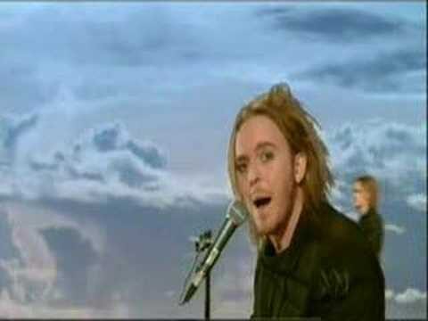 Tim Minchin reviews Donnie Darko