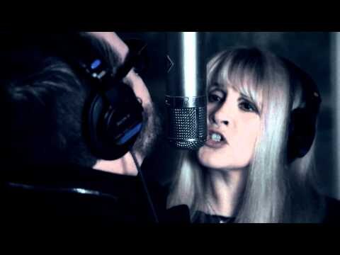 Stevie Nicks – Cheaper Than Free