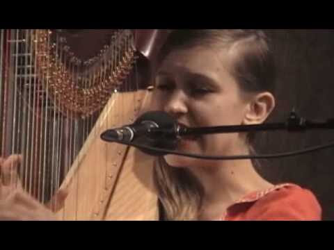 Joanna Newsom – Bridges and Balloons