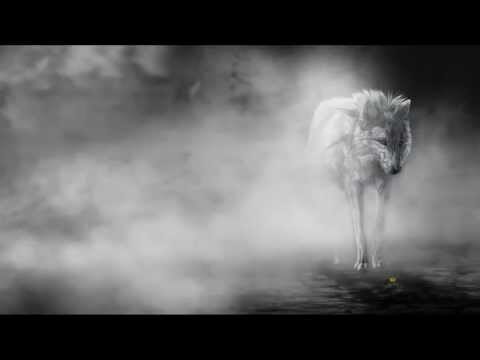 Bebe Rexha – Cry Wolf