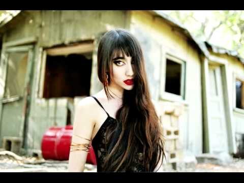 Nostalghia – Green Light