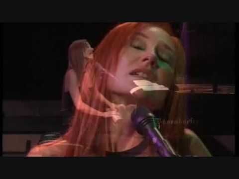 Tori Amos – Somewhere Over the Rainbow – Judy Garland Cover
